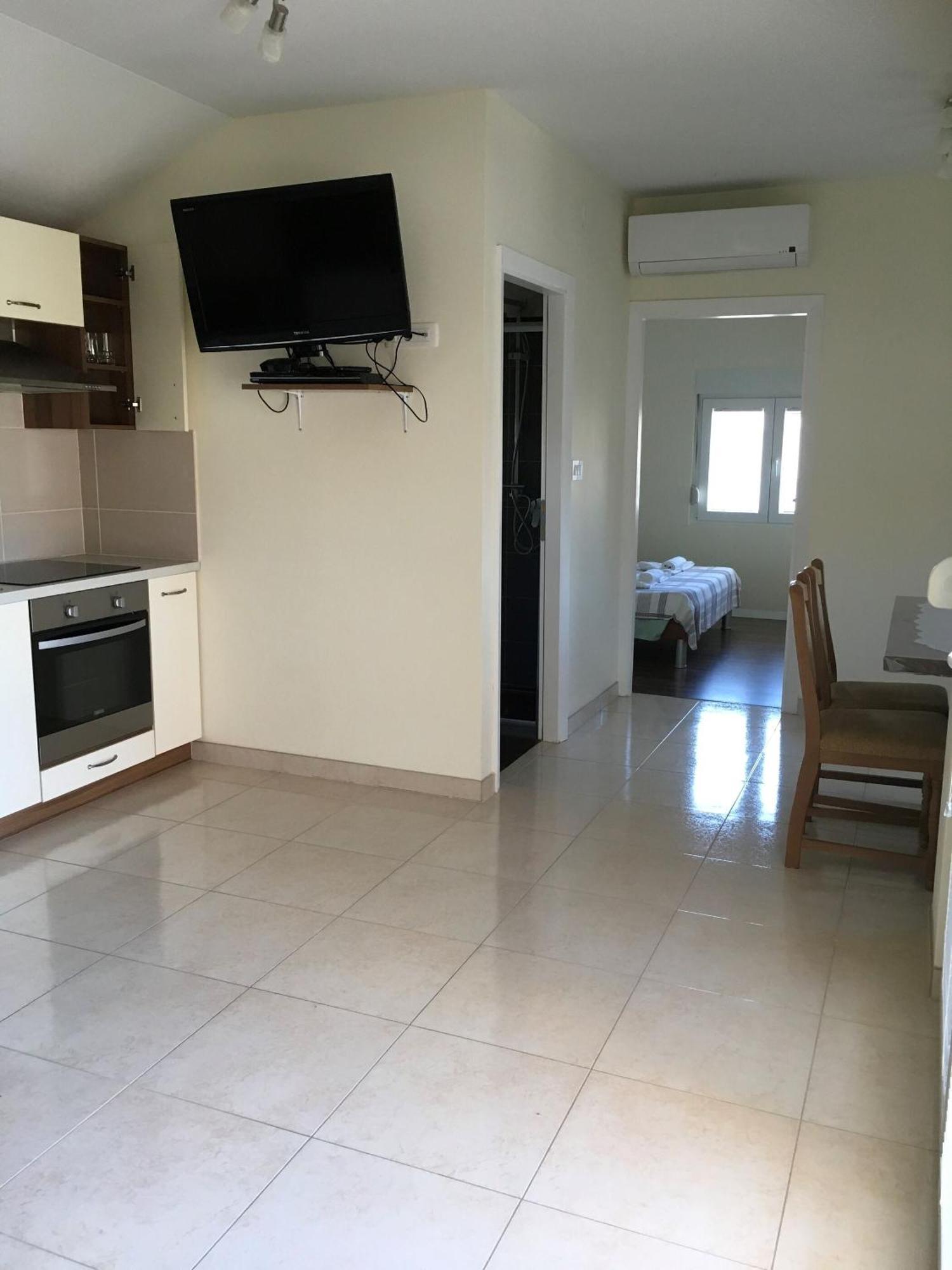 Apartments Lipovica Sukošan Buitenkant foto